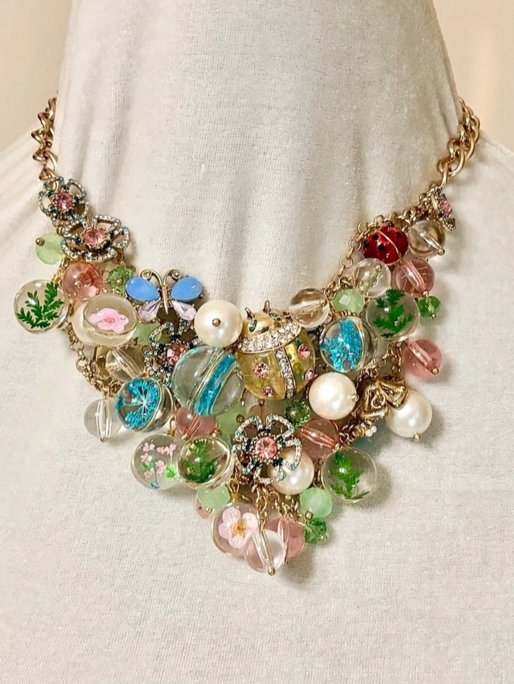 $195 Betsey Johnson Sweetness and Light Charm Statement Necklace NWT